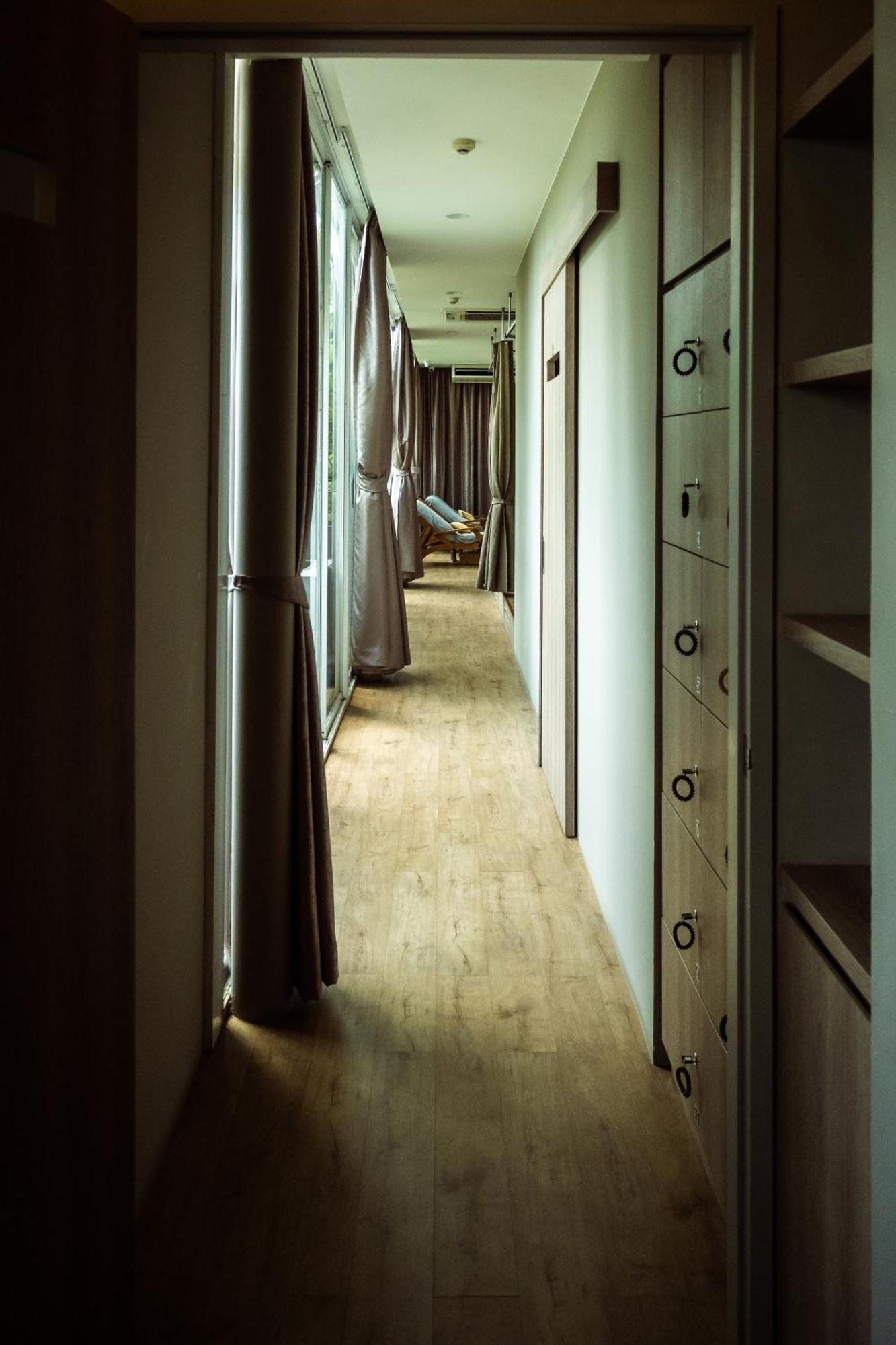 Sabai Sathorn apartamento con servicio Bangkok Exterior foto