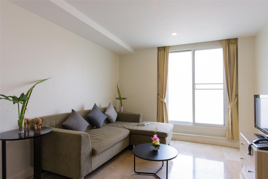 Sabai Sathorn apartamento con servicio Bangkok Exterior foto