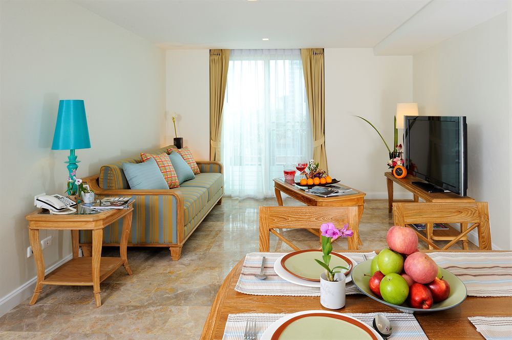 Sabai Sathorn apartamento con servicio Bangkok Exterior foto
