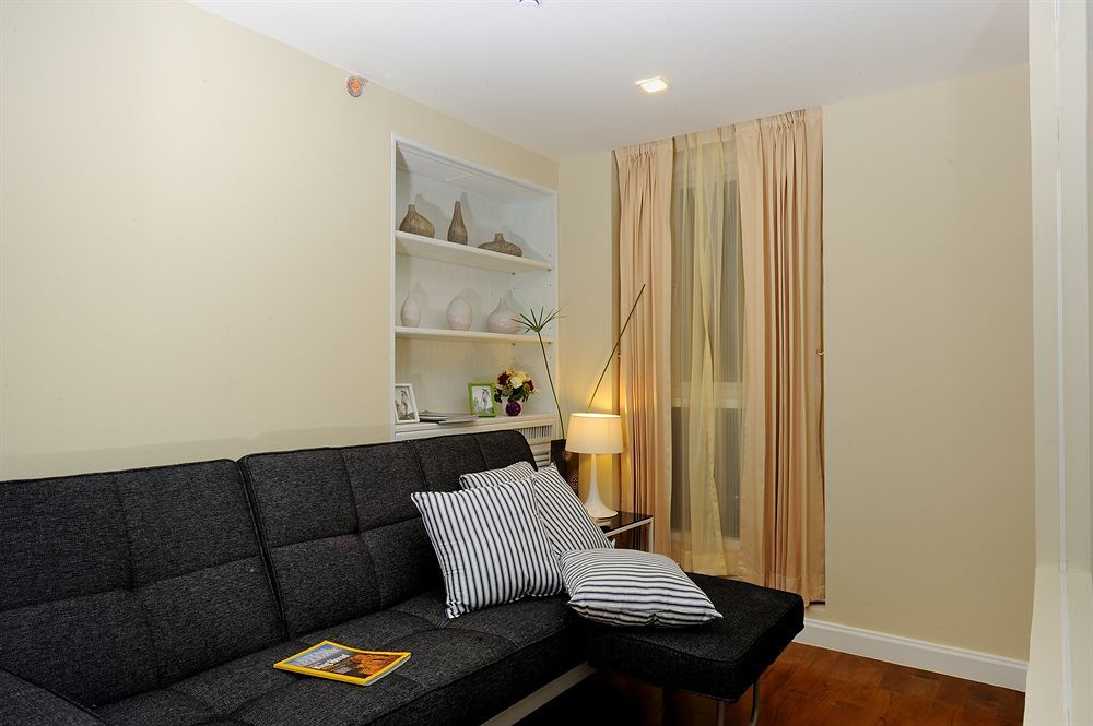 Sabai Sathorn apartamento con servicio Bangkok Exterior foto
